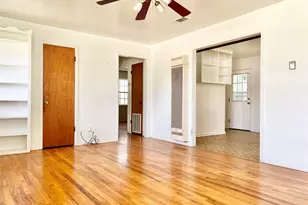 802 E White St, Hamilton, TX 76531 - Photo 8