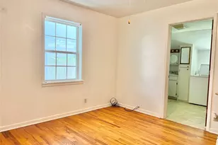 802 E White St, Hamilton, TX 76531 - Photo 16