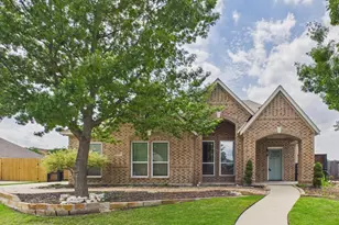 921 Mill Pond Dr, Midlothian, TX 76065 - Photo 2
