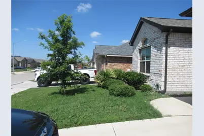 9604 Hickory Knob Drive, Fort Worth, TX 76108 - Photo 6