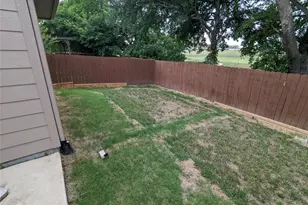 209 Bird Creek Dr, Little Elm, TX 75068 - Photo 18