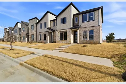 8902 Lowell Street, Rowlett, TX 75089 - Photo 2