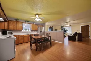 1207 Camelia St, Weatherford, TX 76086 - Photo 4