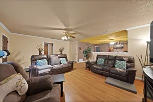 1207 Camelia St, Weatherford, TX 76086 - Photo 10
