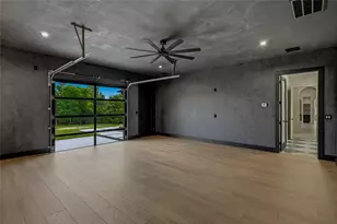 275 Latigo Wy, Weatherford, TX 76088 - Photo 30