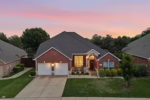 1305 Rosewood Trail, Flower Mound, TX 75028 - Photo 4