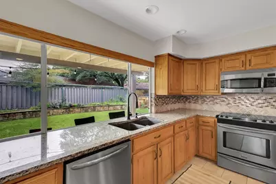 15735 Covewood Circle, Dallas, TX 75248 - Photo 8