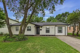 4414 Pineridge Dr, Garland, TX 75042 - Photo 2