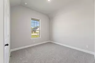 2106 Briarwood Dr, Bridgeport, TX 76426 - Photo 6