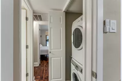 10201 Regal Oaks Drive #204, Dallas, TX 75230 - Photo 18