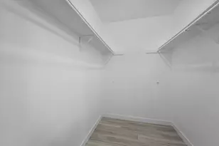 2723 Colonial Dr, Carrollton, TX 75007 - Photo 16