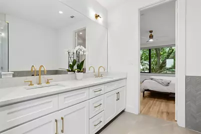 2633 Reagan #105, Dallas, TX 75219 - Photo 2