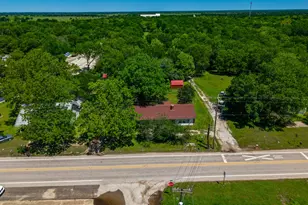 200 E San Saba St, Wortham, TX 76693 - Photo 28
