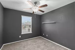 9005 Holliday Ln, Aubrey, TX 76227 - Photo 14