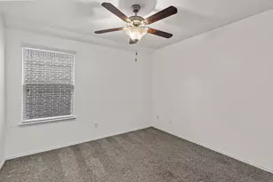 9005 Holliday Ln, Aubrey, TX 76227 - Photo 4