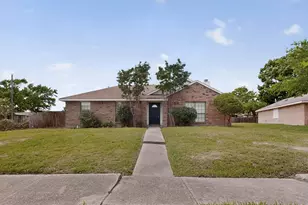 2305 Rockbluff Ct, Rowlett, TX 75088 - Photo 30