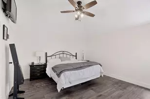2305 Rockbluff Ct, Rowlett, TX 75088 - Photo 12