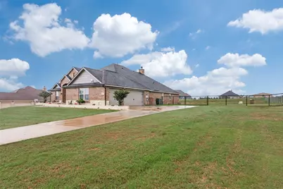 8624 Tucker Drive, Godley, TX 76044 - Photo 2