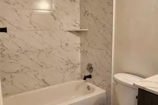 200 Seagull Ct, Irving, TX 75060 - Photo 8