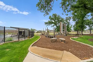 2105 Blackcap St, Denton, TX 76205 - Photo 32