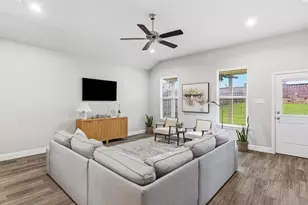 2105 Blackcap St, Denton, TX 76205 - Photo 10