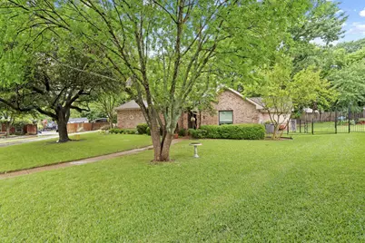 1522 Bonanza Court, Sachse, TX 75048 - Photo 2