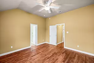 9417 Ravenswood Rd, Granbury, TX 76049 - Photo 16