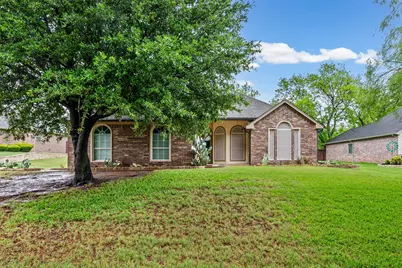 9417 Ravenswood Road, Granbury, TX 76049 - Photo 1