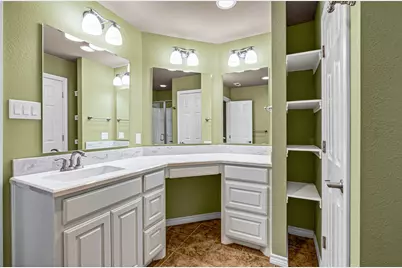 9417 Ravenswood Road, Granbury, TX 76049 - Photo 18
