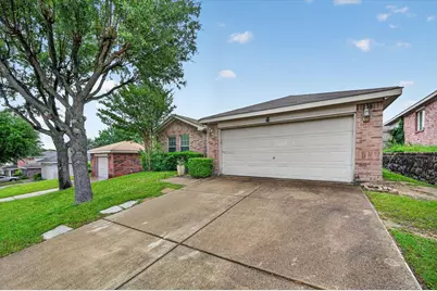 1634 Sax Leigh Drive, Dallas, TX 75241 - Photo 2