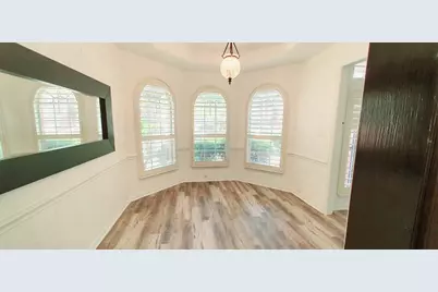 9720 Windy Hollow Drive, Irving, TX 75063 - Photo 2