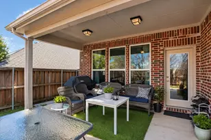 208 Copper Canyon Dr, Lewisville, TX 75067 - Photo 20