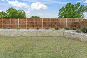 121 Daisey Ln, Justin, TX 76247 - Photo 28