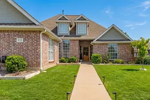 121 Daisey Ln, Justin, TX 76247 - Photo 34