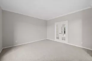 6320 Lake Bluff Dr, Dallas, TX 75249 - Photo 10