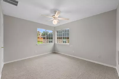 6320 Lake Bluff Drive, Dallas, TX 75249 - Photo 32
