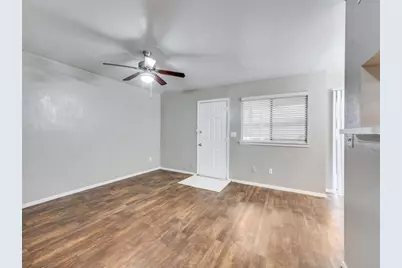 1122 Millview Drive #1103, Arlington, TX 76012 - Photo 4