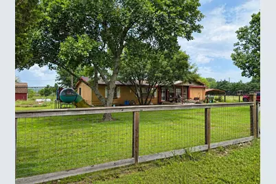142 Hill Road, Ferris, TX 75125 - Photo 2