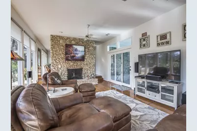 2742 Warwick Way, Grapevine, TX 76051 - Photo 4