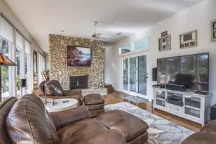 2742 Warwick Way, Grapevine, TX 76051 - Photo 4