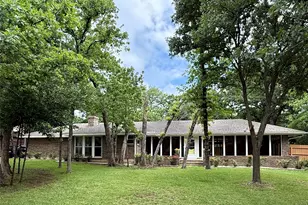 2742 Warwick Way, Grapevine, TX 76051 - Photo 1