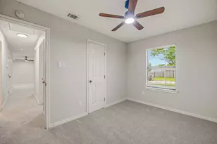 1414 W Torrey St, Granbury, TX 76048 - Photo 18