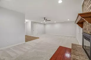 1414 W Torrey St, Granbury, TX 76048 - Photo 6