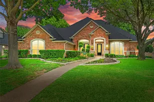 912 Walnut Falls Cir, Mansfield, TX 76063 - Photo 1