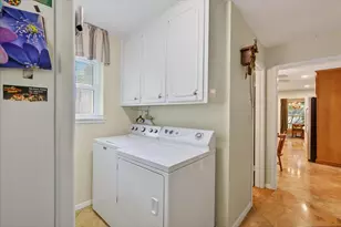 1808 E Cedar Elm Dr, Arlington, TX 76012 - Photo 16