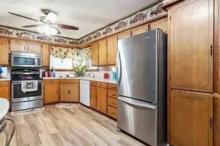 501 W College St, Rising Star, TX 76471 - Photo 10