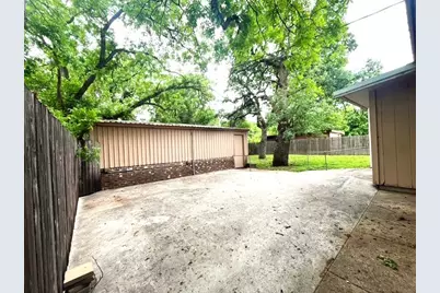501 W College Street, Rising Star, TX 76471 - Photo 16