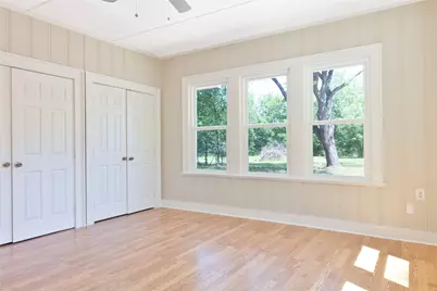 506 W San Saba Street, Wortham, TX 76693 - Photo 14