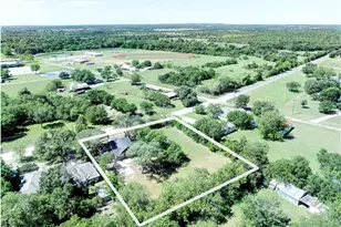 506 W San Saba St, Wortham, TX 76693 - Photo 20