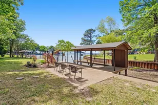 114 Trails End St, Mabank, TX 75156 - Photo 4